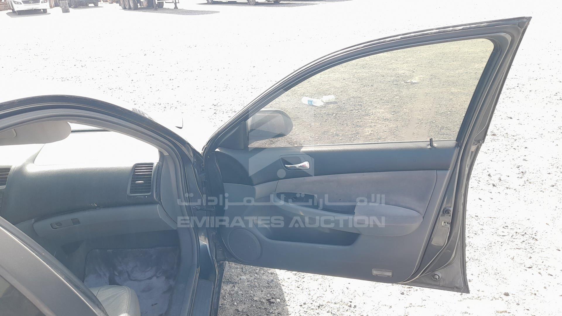 2007 HONDA ACCORD VIN: JHMCM56567C419561