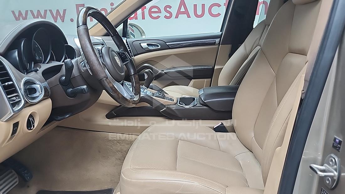 2016 Porsche Cayenne — Front Left Driver Seat View — Photo 12