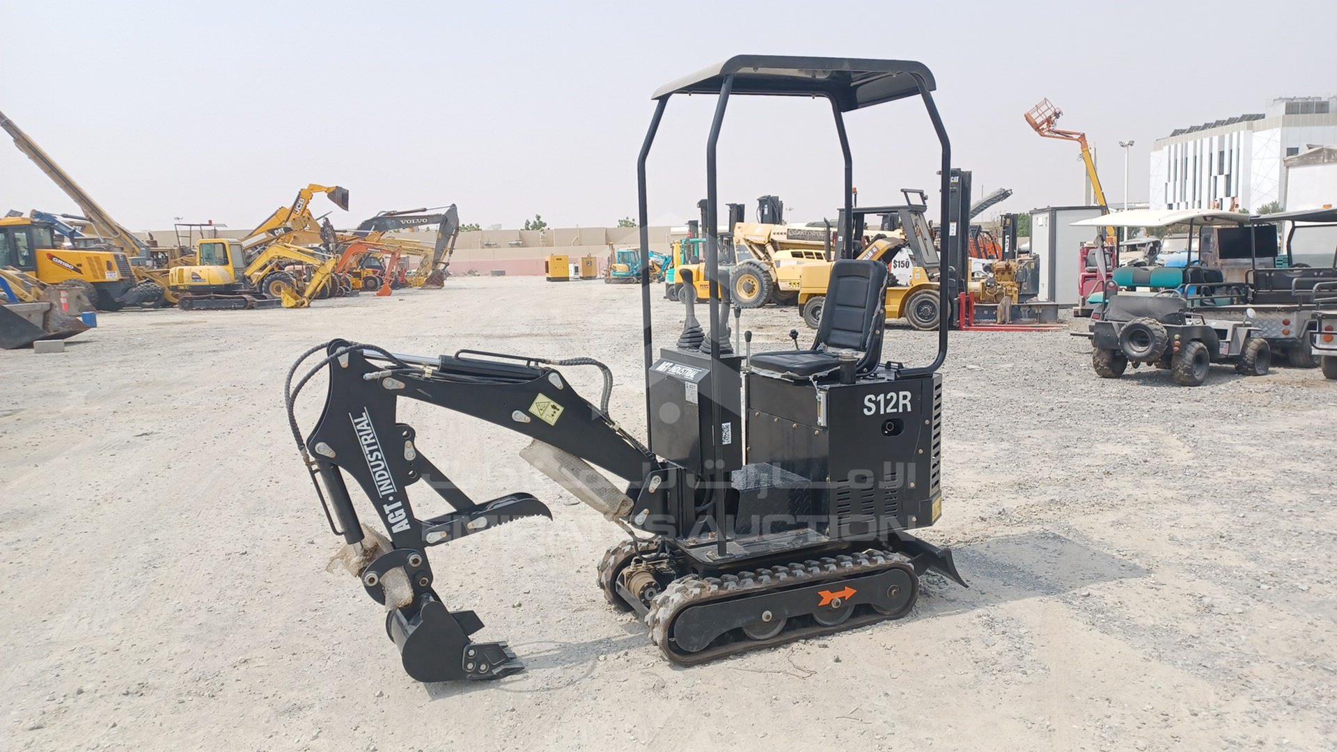 2024 EXCAVATOR --- VIN: S12R2024L03160001