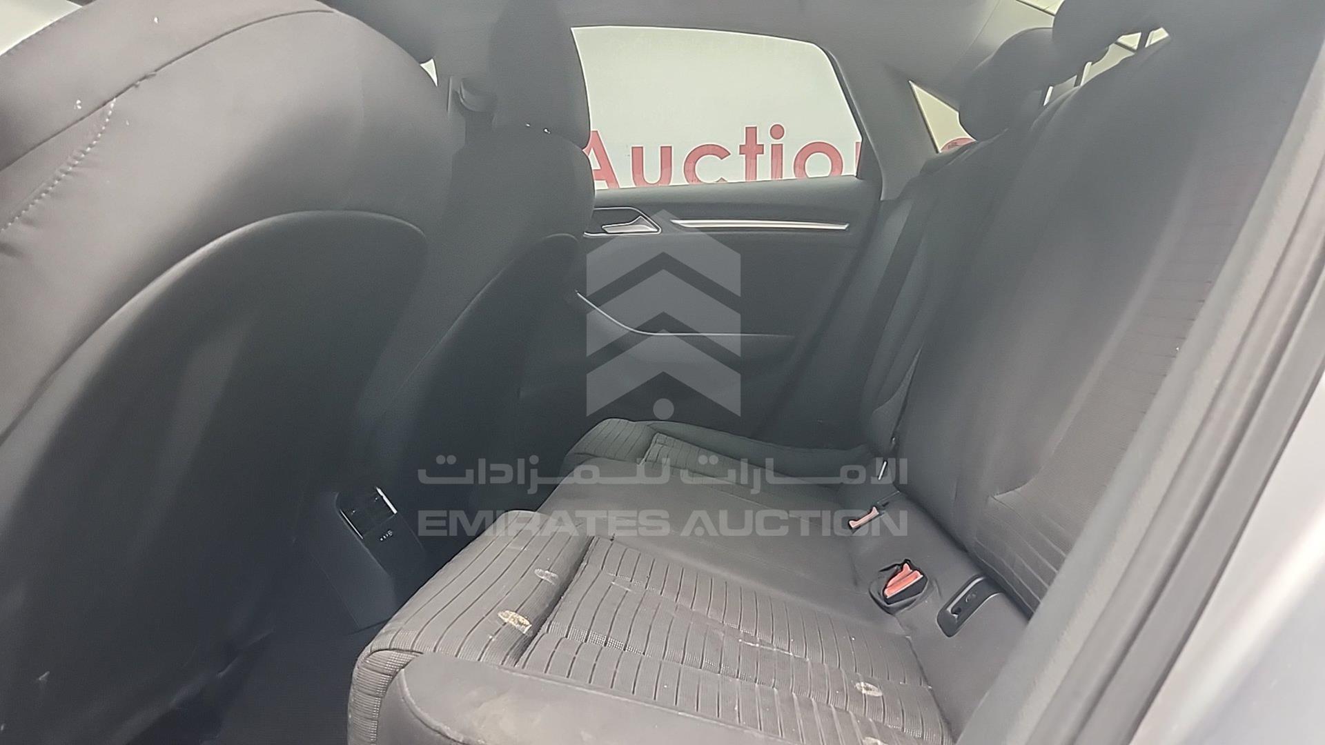 2019 AUDI A3 VIN: WAUZZZFF7K1007082