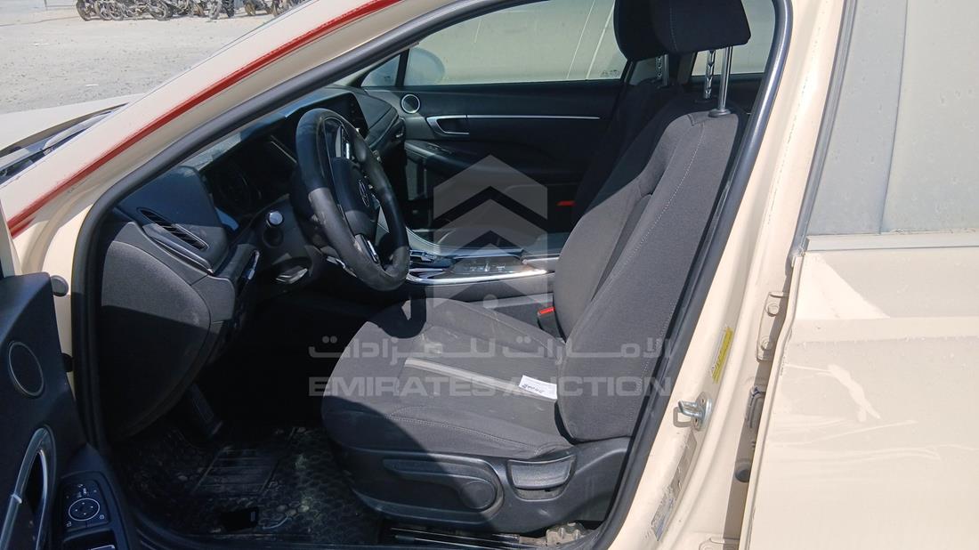 2021 Hyundai Sonata Hybrid — Front Left Driver Seat View — Photo 13