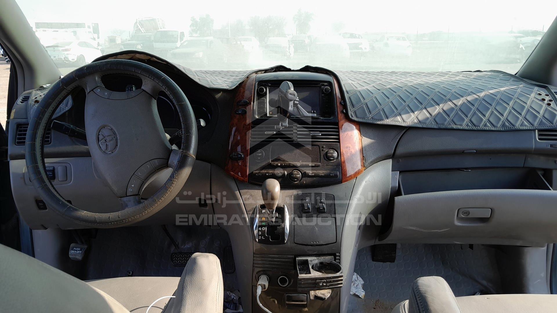 2010 TOYOTA SIENNA VIN: 5TDYK4CC9AS302282
