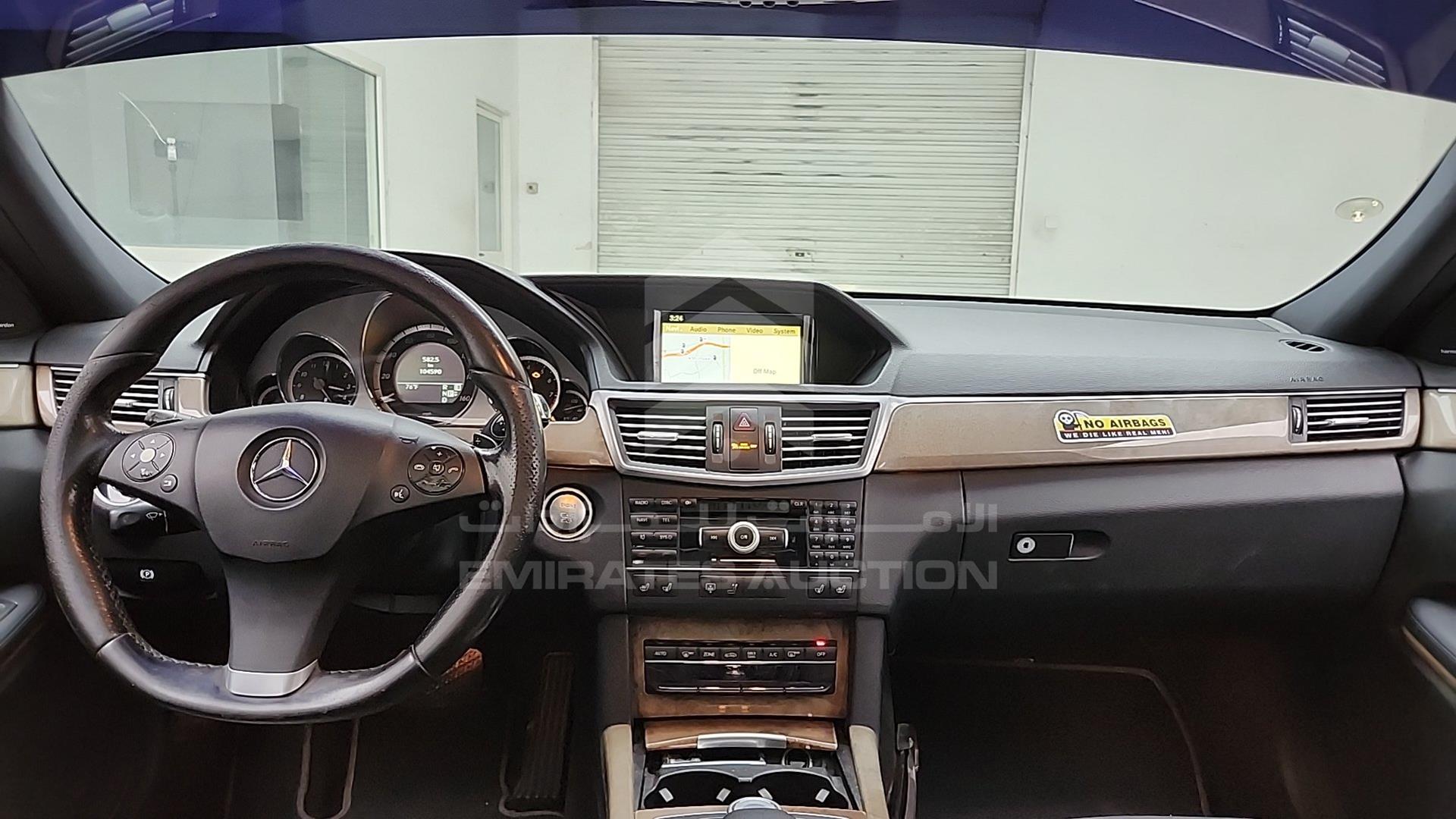 2011 MERCEDES E 550 VIN: WDDHF9AB3BA444093