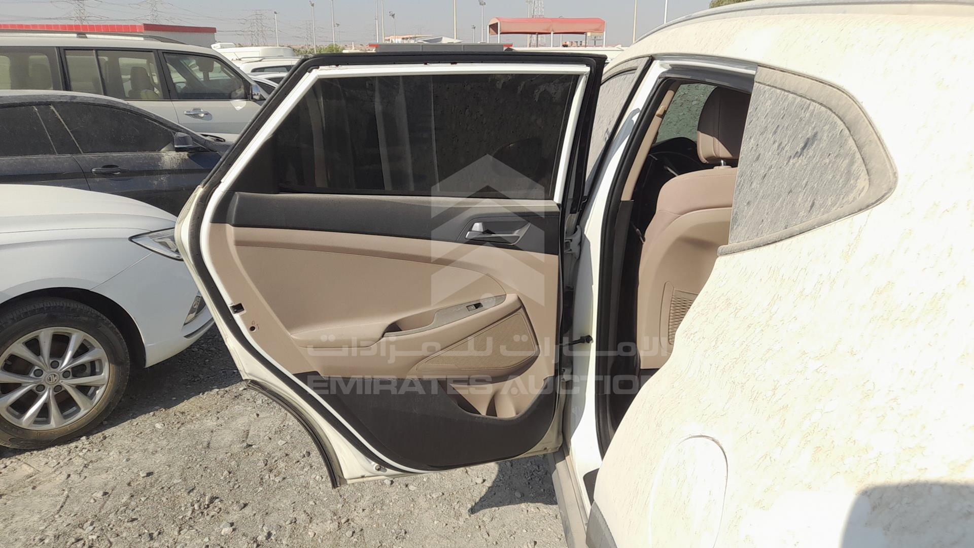 2017 HYUNDAI TUCSON VIN: TMAJ28134HJ376409