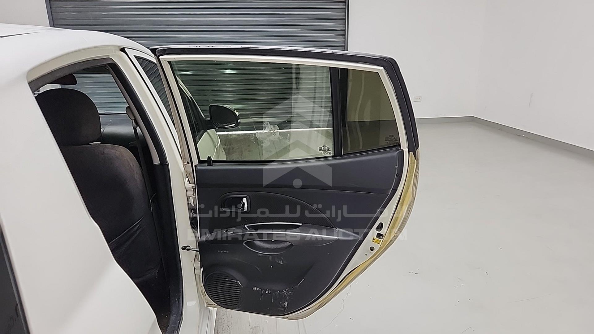 2010 KIA PICANTO VIN: KNABK5134AT902317