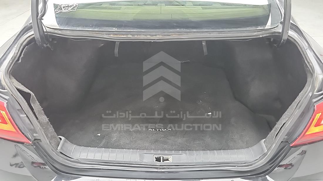 نيسان التيما 2018 — زاوية صندوق السيارة — صورة 20