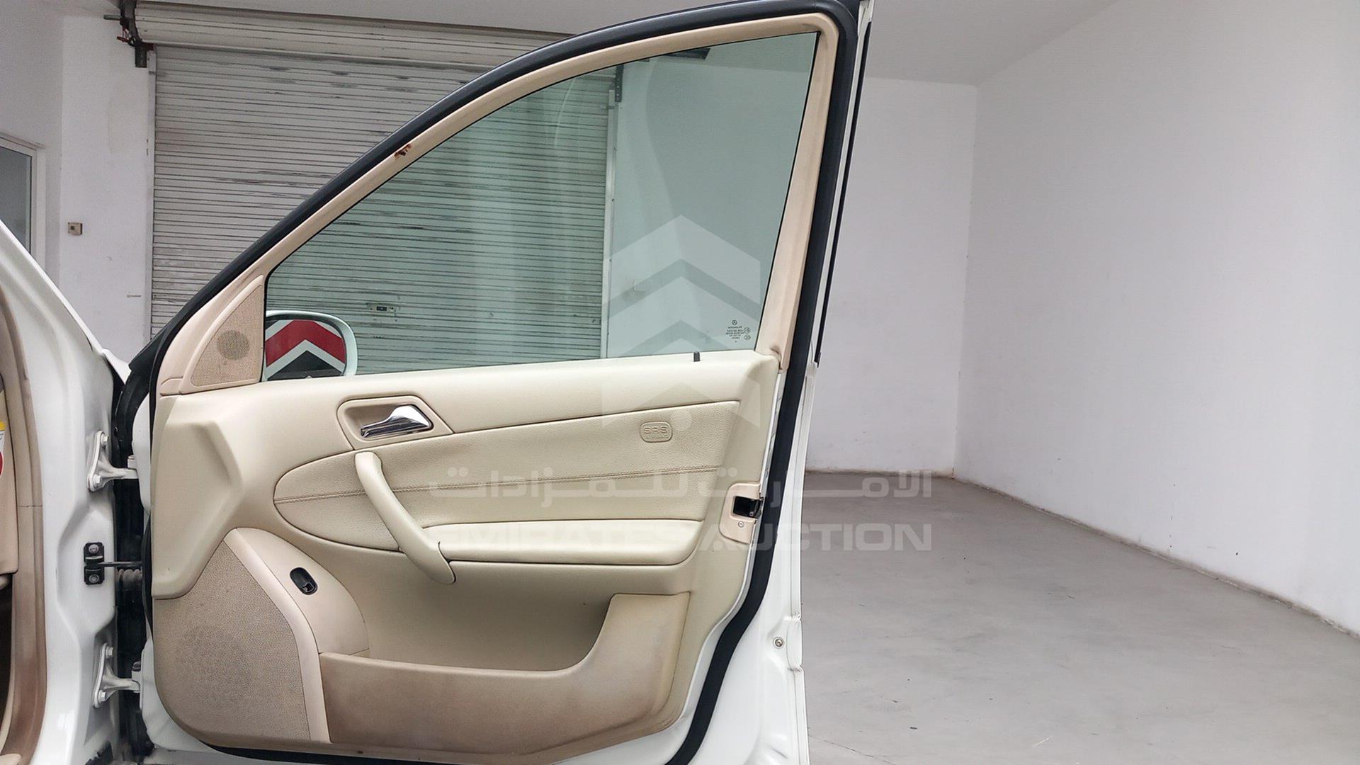 2007 MERCEDES C 200 VIN: WDBRF42H47F848646
