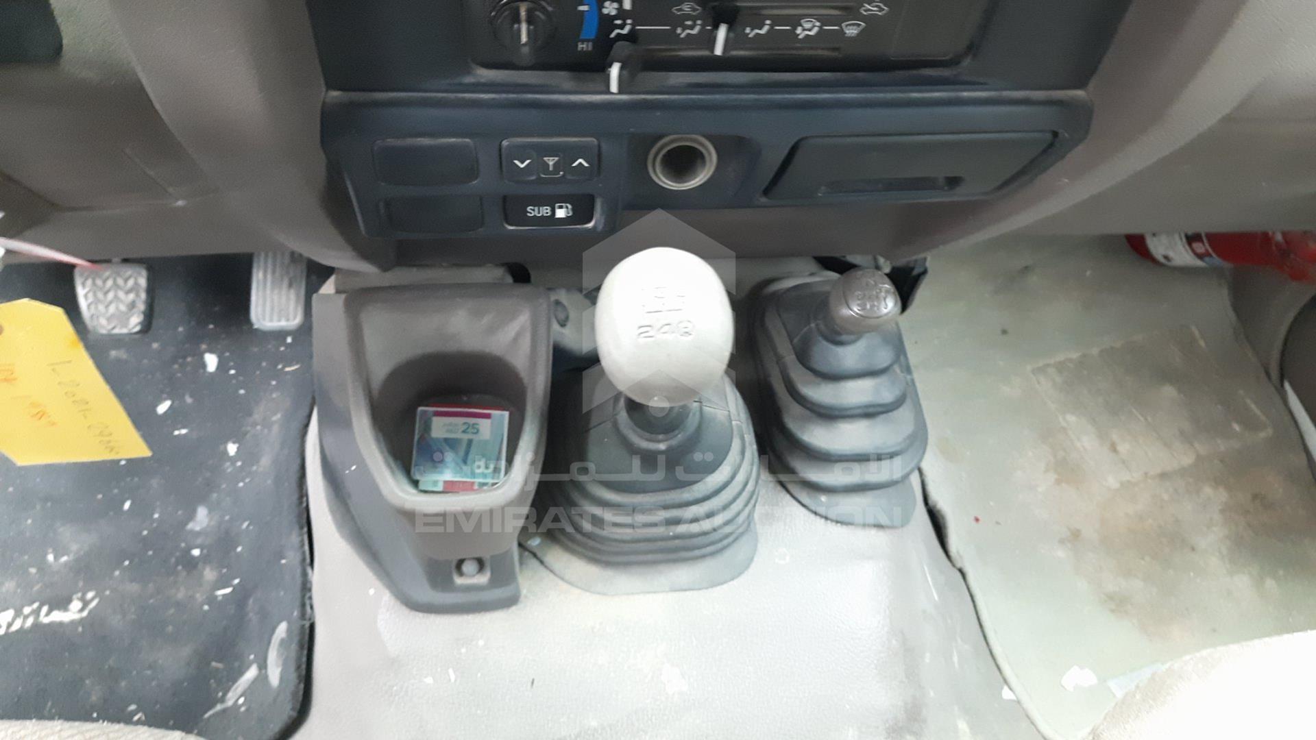 2012 TOYOTA LAND CRUISER VIN: JTFLU73J1C4530111