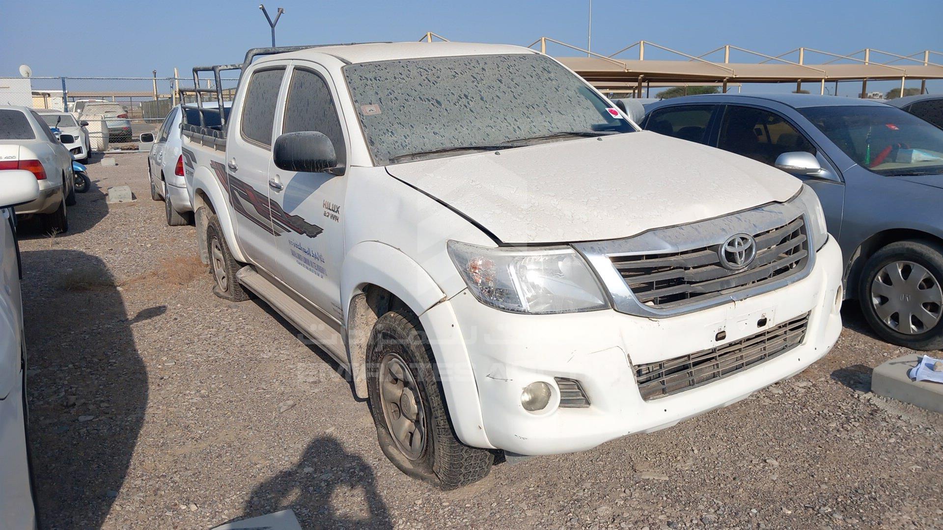 2013 TOYOTA HILUX VIN: MR0FX22G9D1367573