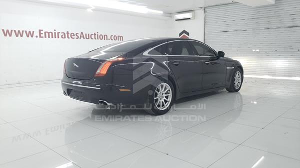 Jaguar XJL 2011 SAJAA20F2BLV16946 Image 41