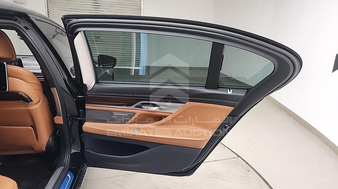2016 BMW 740 LI — Rear Right Door — Photo 29