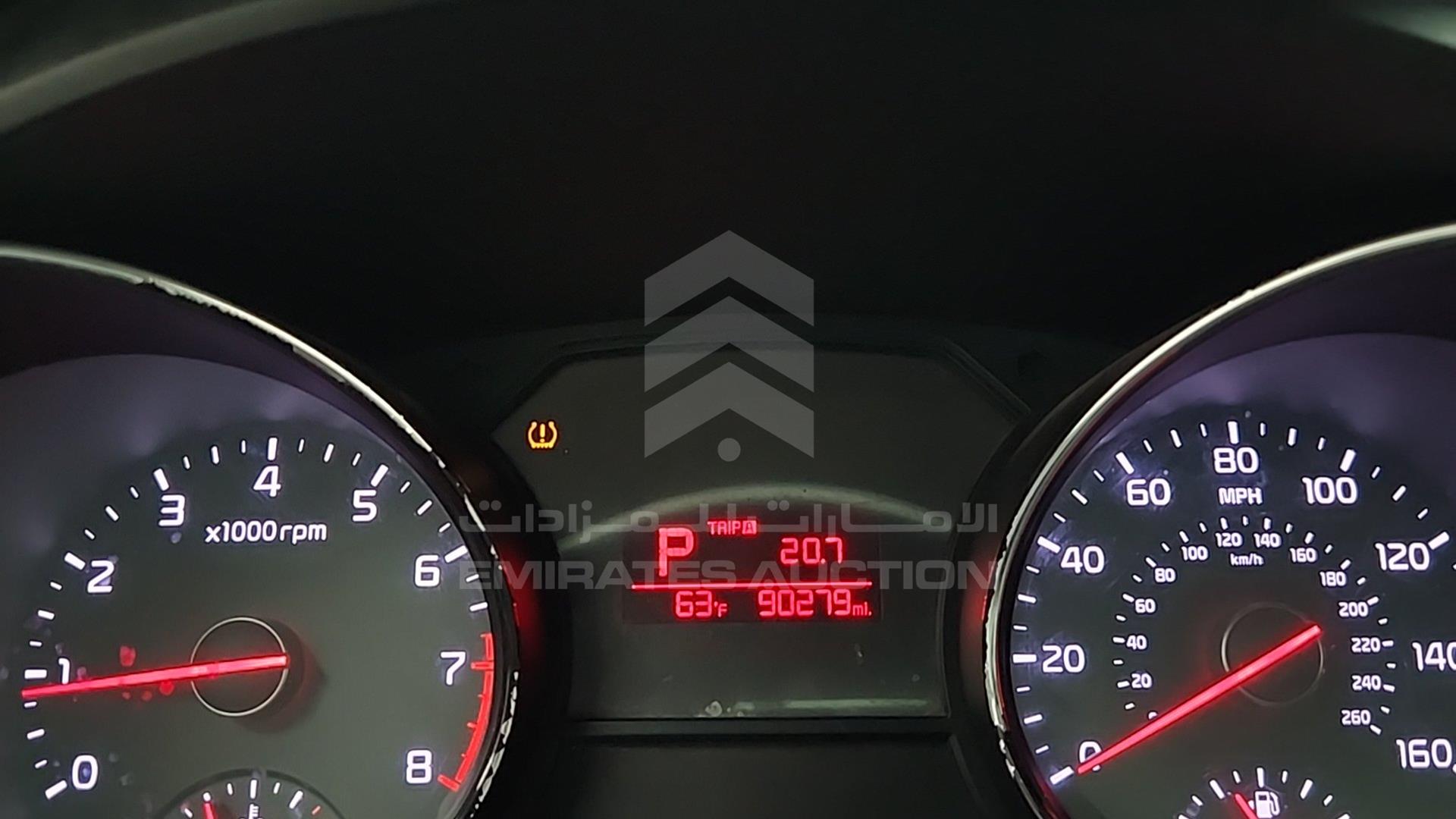 2016 KIA SEDONA VIN: KNDMB5C18G6085920