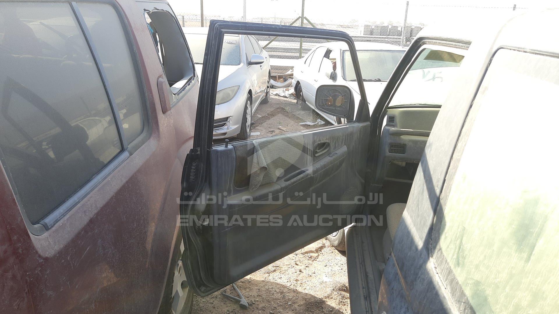 0 MITSUBISHI PAJERO VIN: H57A-0018137