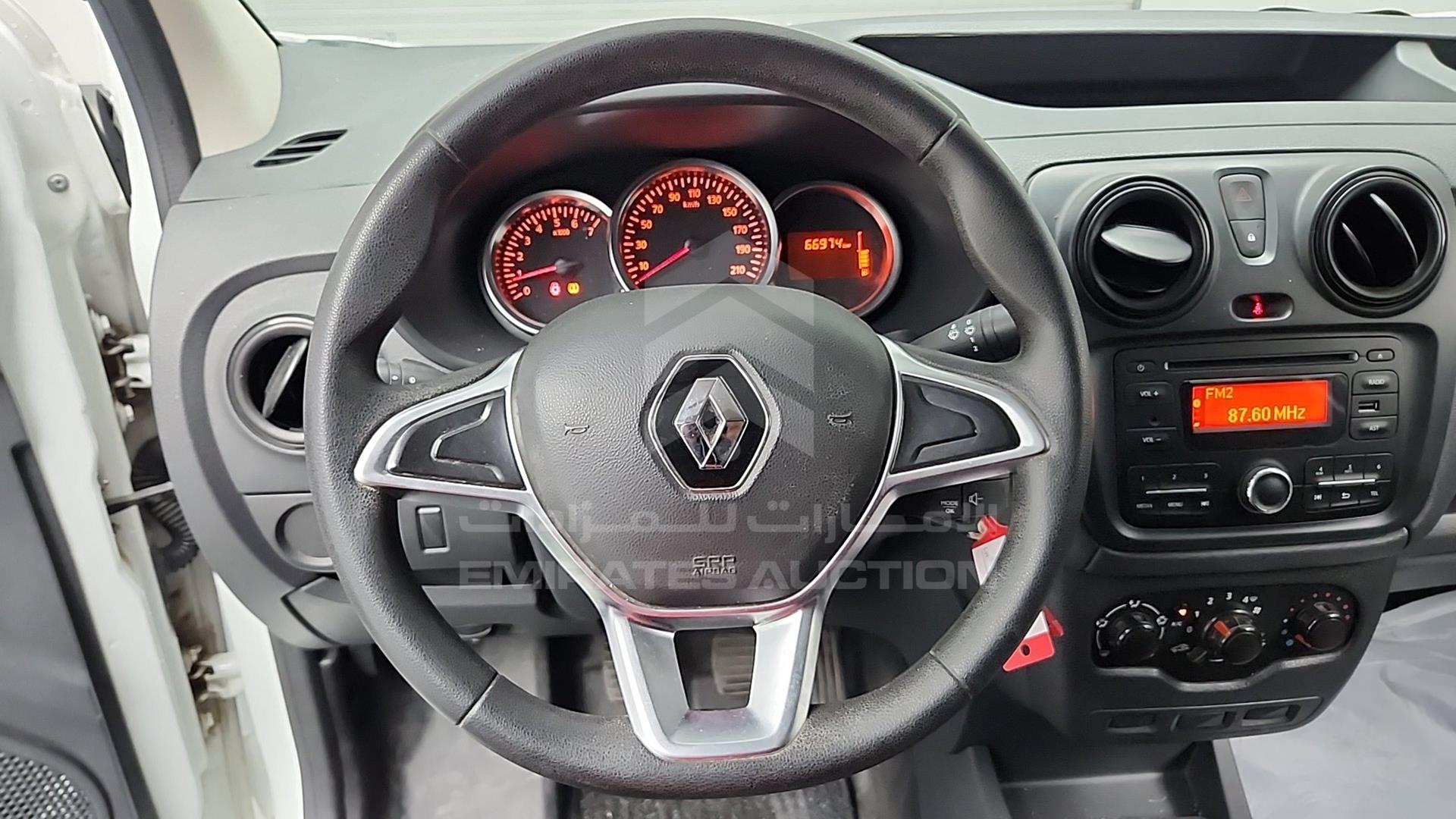 2022 RENAULT DOKKER VIN: VF18SRB47NG028540