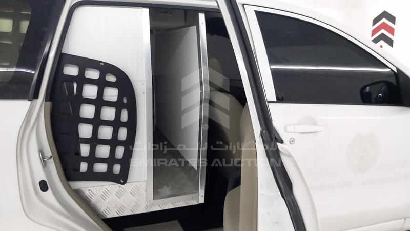 MHKMC12F1FK002889 Auction: EmiratesAuction Lot: 405720 MHKMC12F1FK002889 Toyota Avanza 2015 WHITE Photo 22