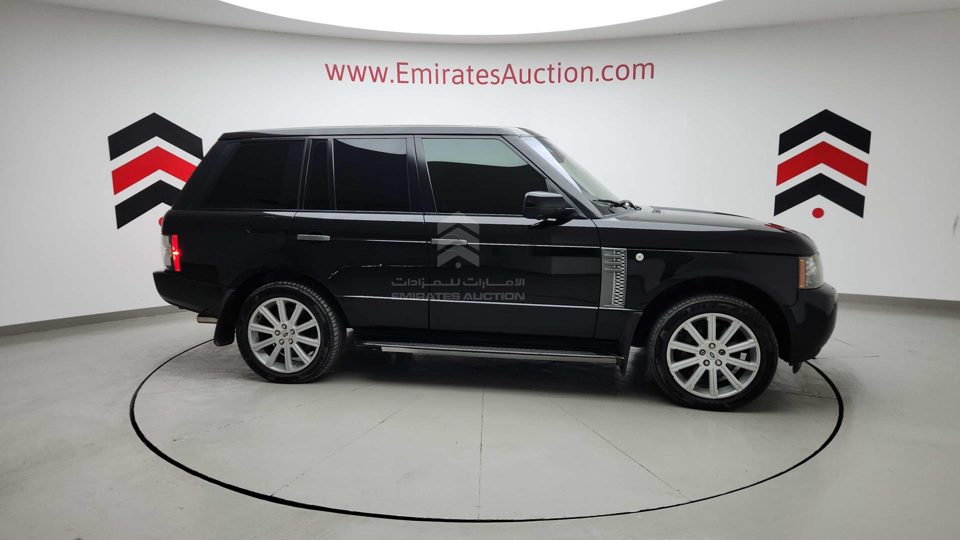 2011 RANGE ROVER VOGUE VIN: SALLMAME4BA343740