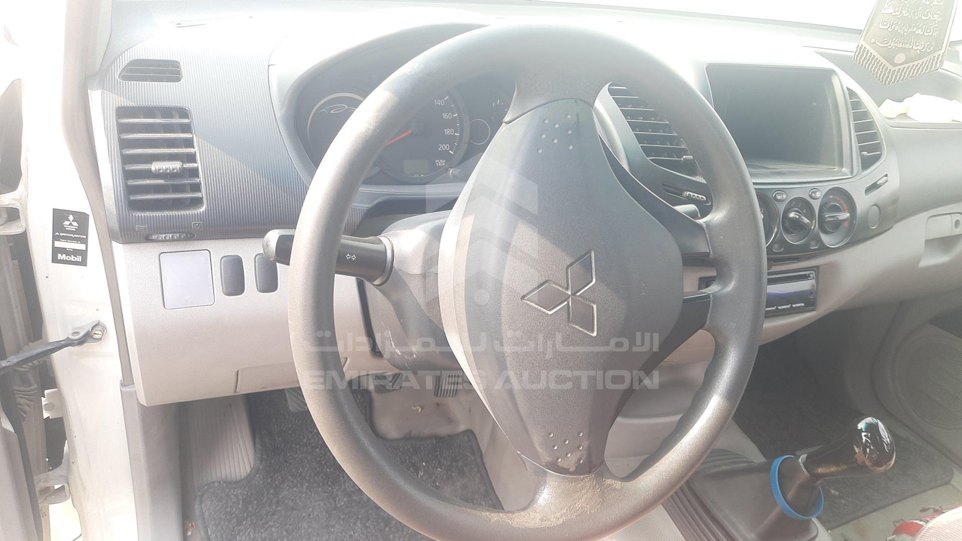 2013 MITSUBISHI L 200 VIN: MMBJNKA50DD029503