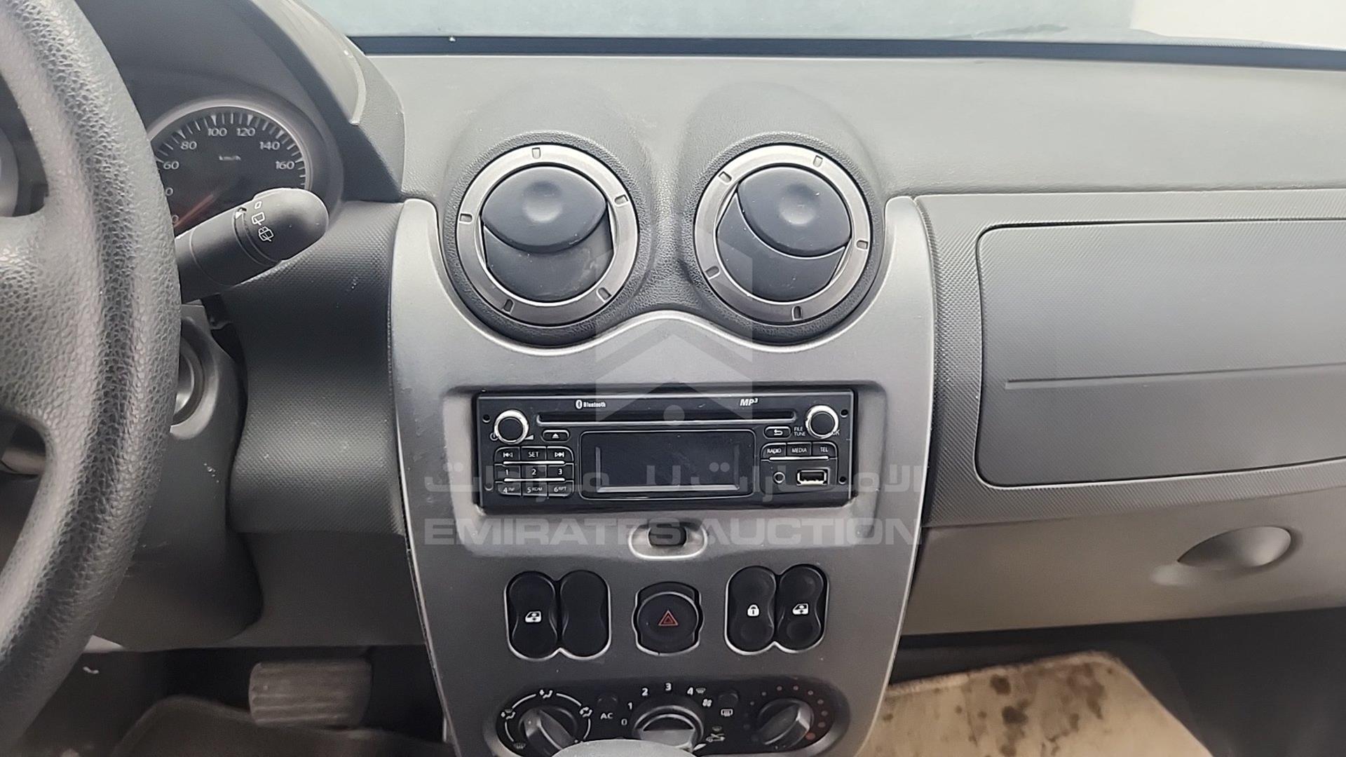 2015 RENAULT DUSTER VIN: VF1HSRCA7FA520039