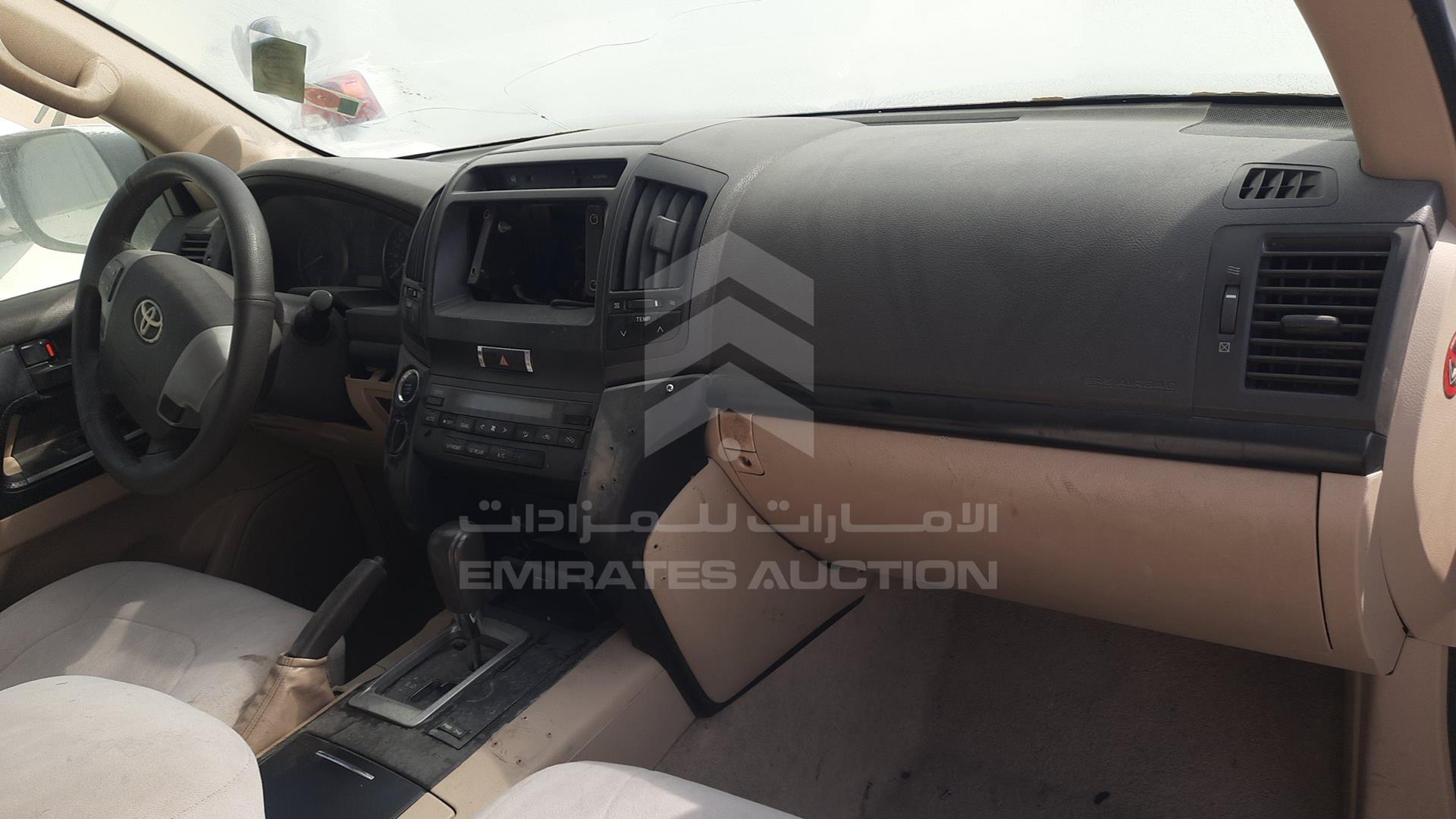 2013 TOYOTA LAND CRUISER VIN: JTMDU09J9D5064936