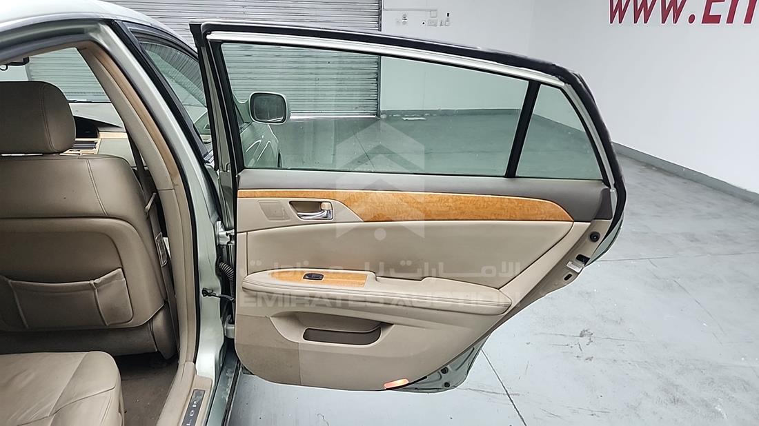 2006 Toyota Avalon — Rear Right Door — Photo 27