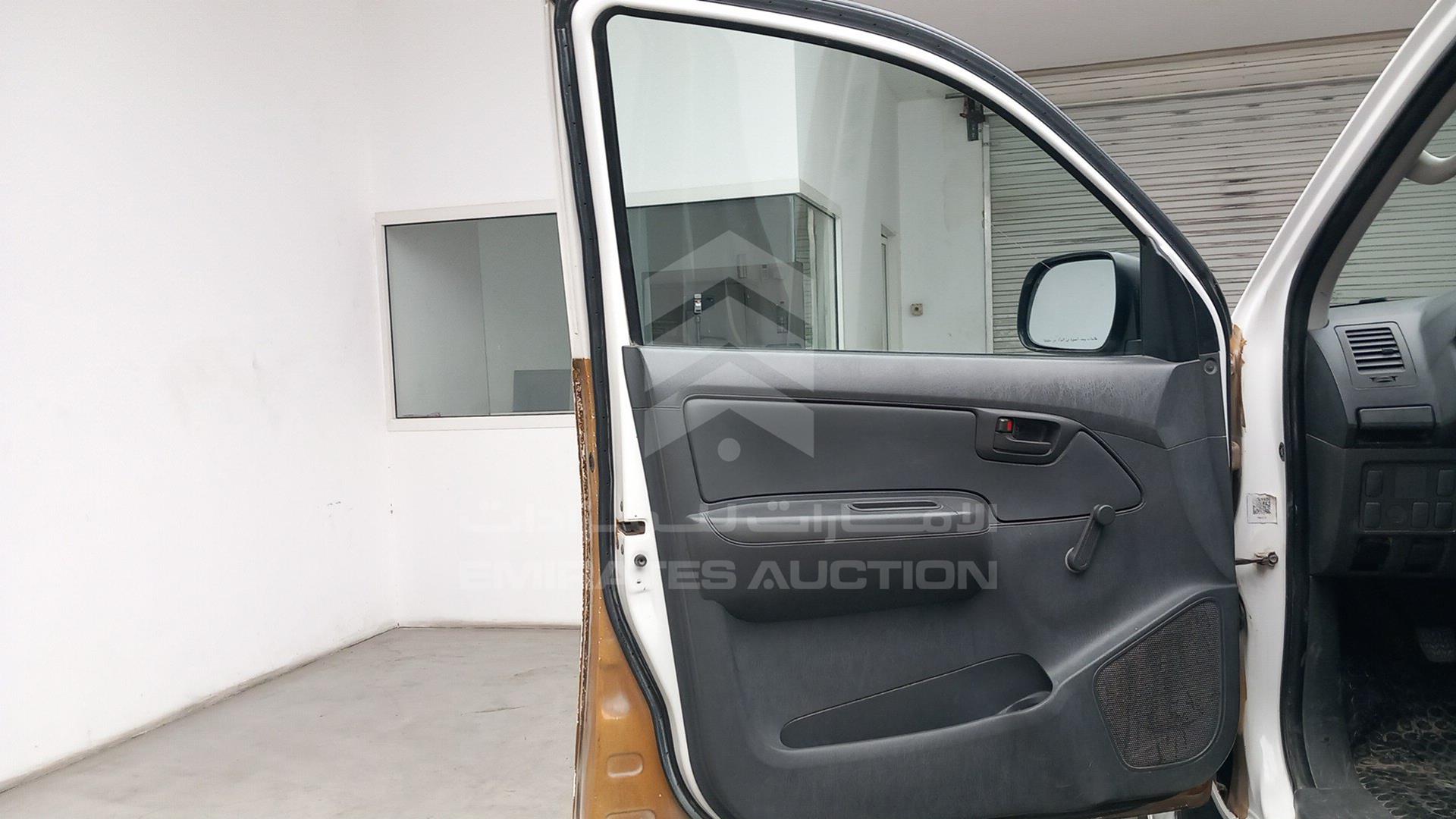 2012 TOYOTA HILUX VIN: MR0FX22G6C1356674