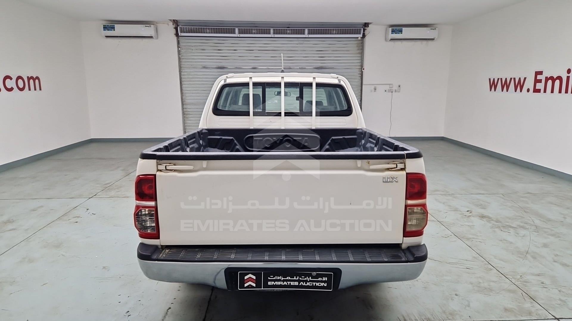 2015 TOYOTA HILUX VIN: MR0EX12G5F2354399