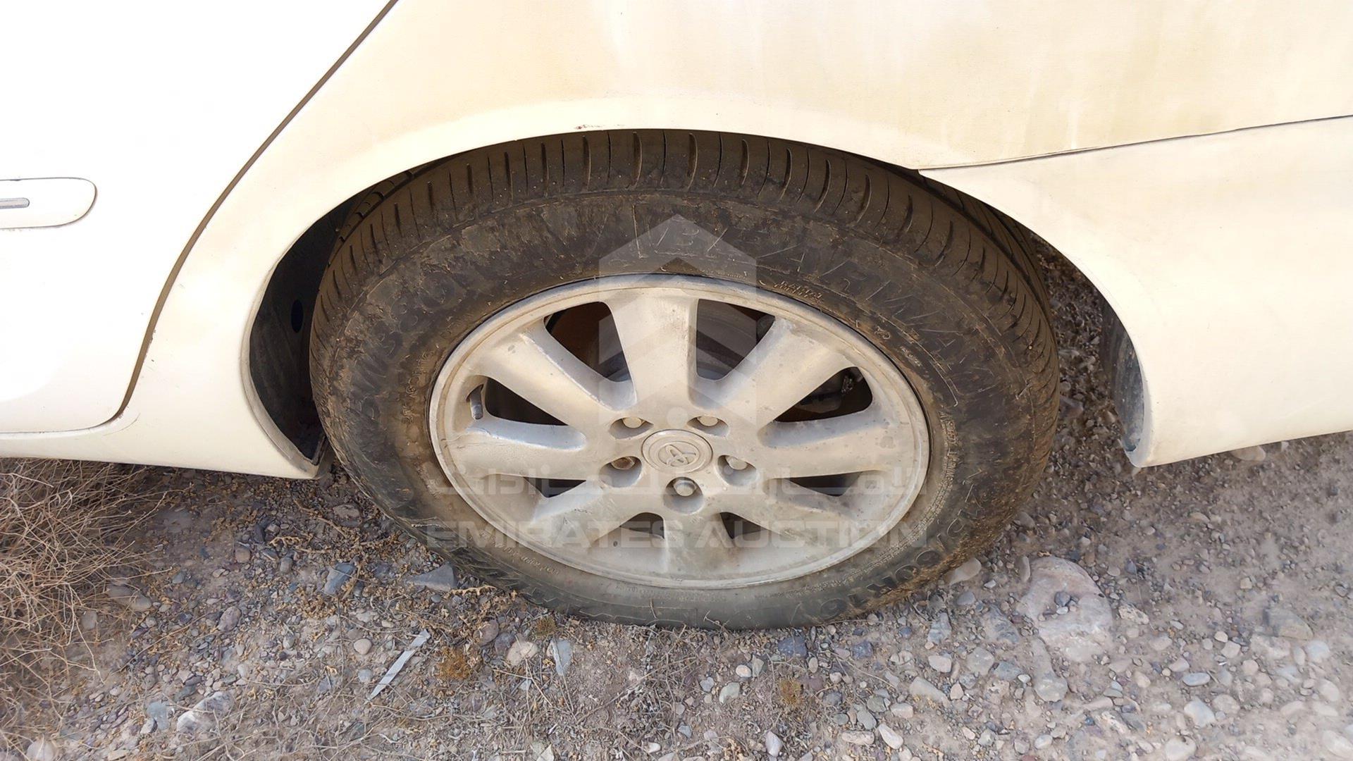 2005 TOYOTA CAMRY VIN: 4T1BE32KX5U400511