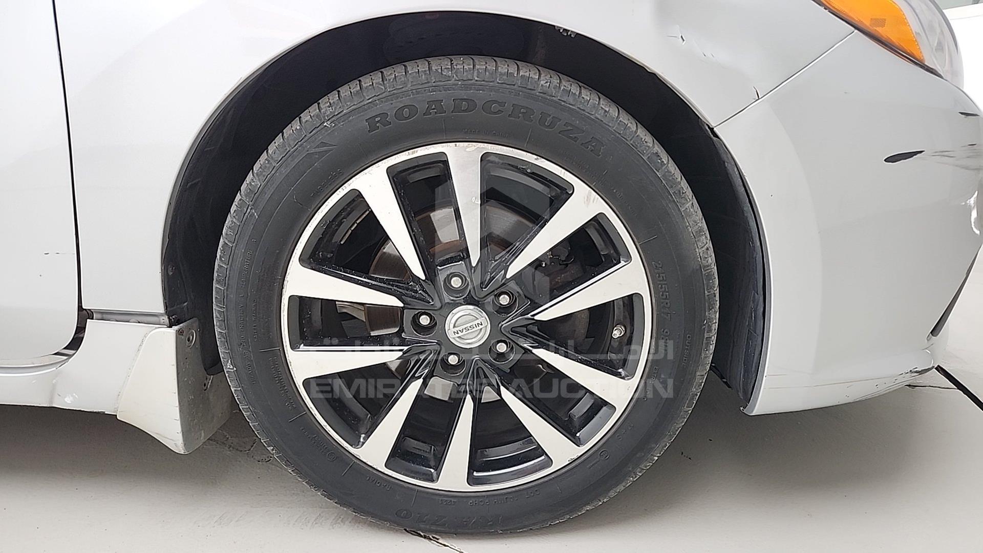 2017 NISSAN ALTIMA VIN: 1N4AL3AP6HC207887