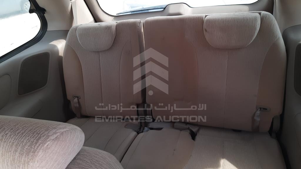 KNAMH817XB6421273 - 2011 KIA CARNIVAL - #520934