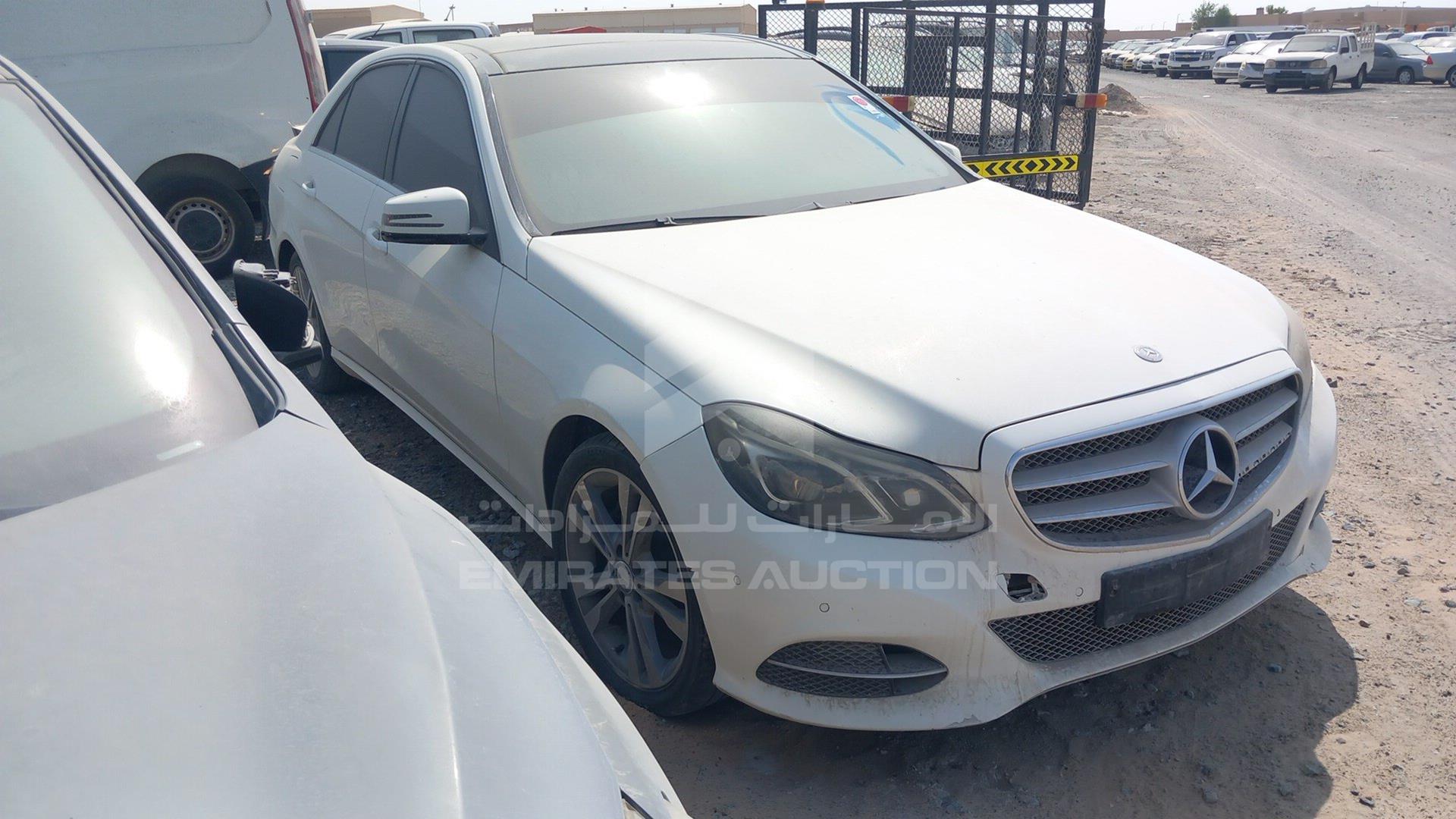 2014 MERCEDES E 300 VIN: WDDHF5FBXEA925996