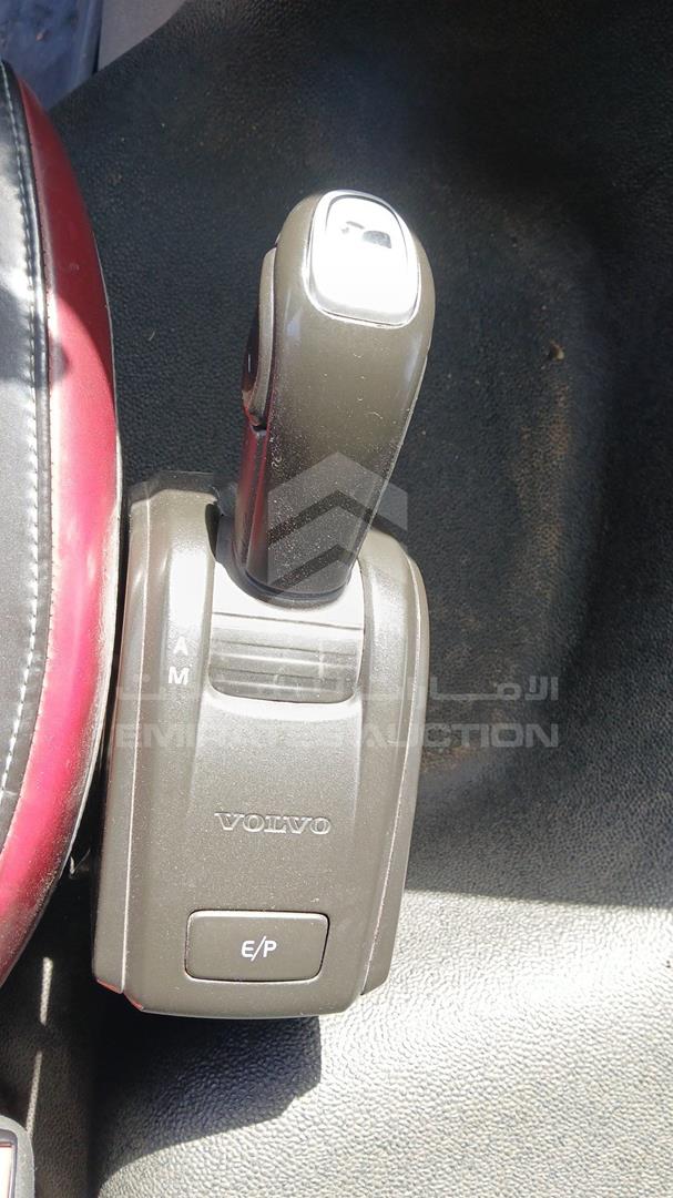 2015 VOLVO FMX 370 VIN: YV2XM30D3FA772265