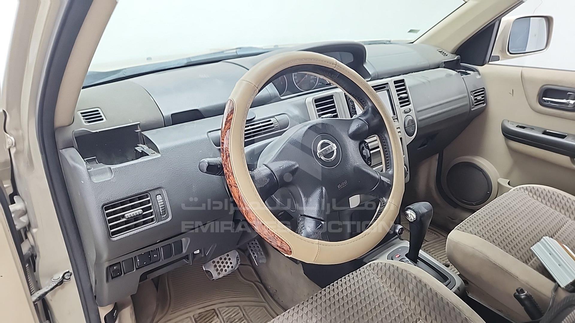 2011 NISSAN X-TRAIL VIN: JN8BT05Y7BW206161
