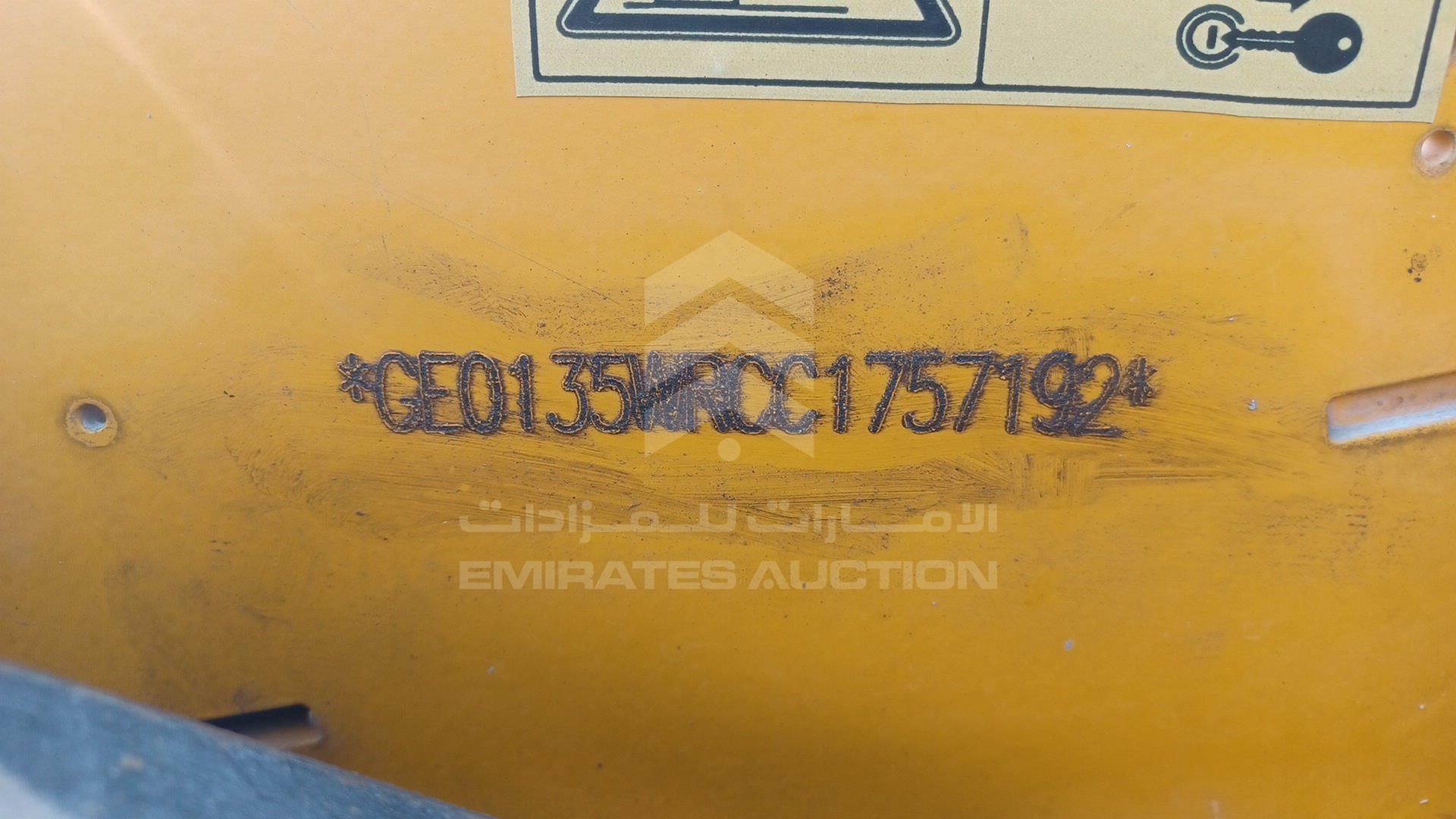 2015 JCB 135 VIN: GE0135WRCC1757192