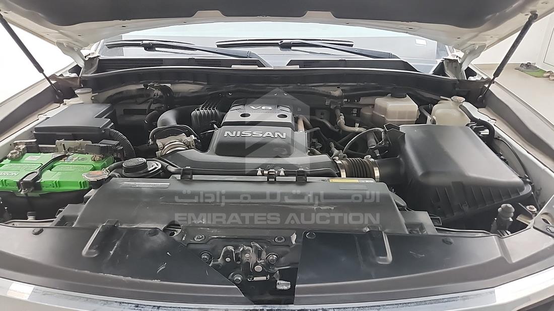 نيسان باترول 2019 — خليج المحرك — صورة 33