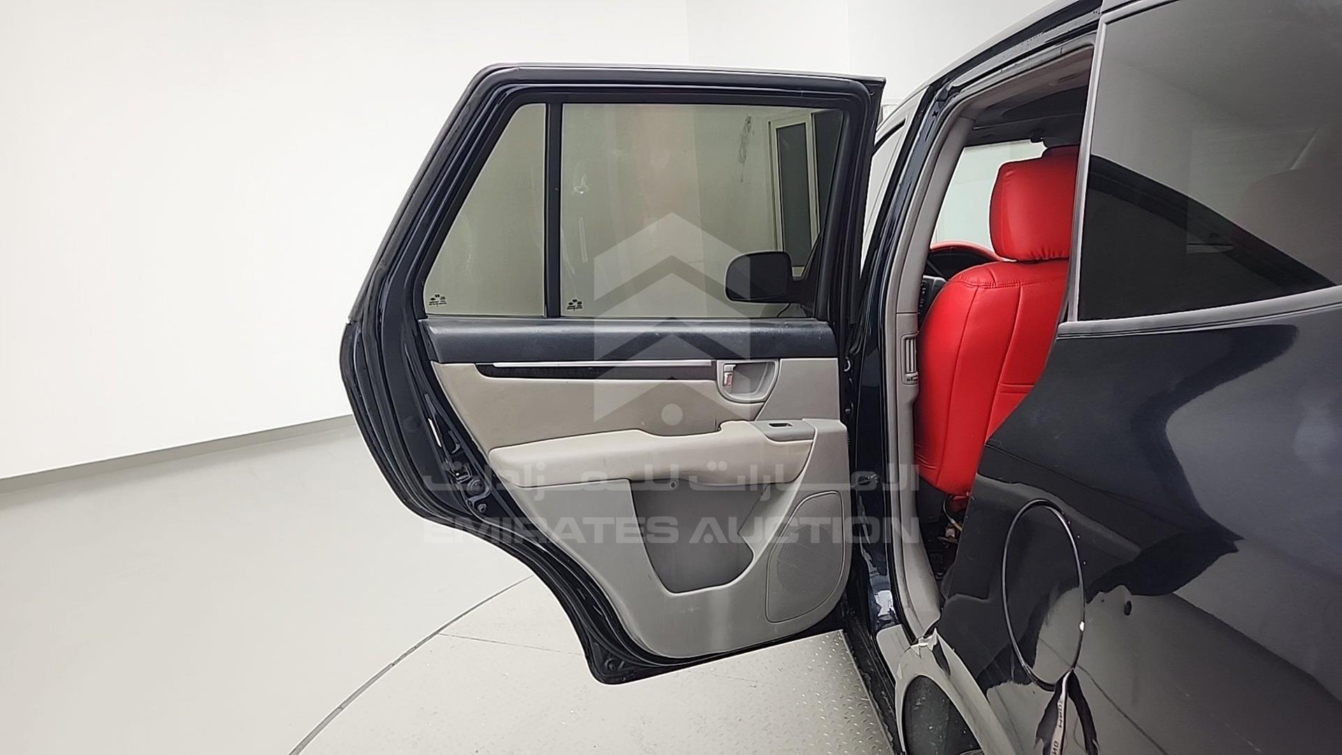 2008 HYUNDAI SANTA FE VIN: 5NMSG13E28H184449