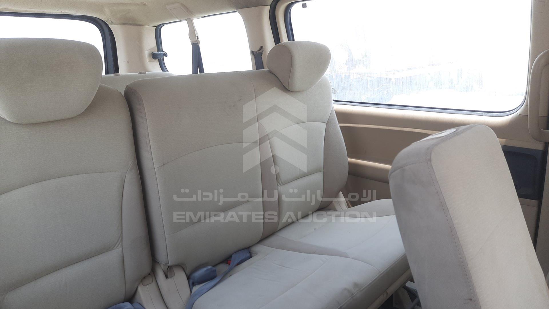 2009 HYUNDAI H1 VIN: KMHWH81R29U107745