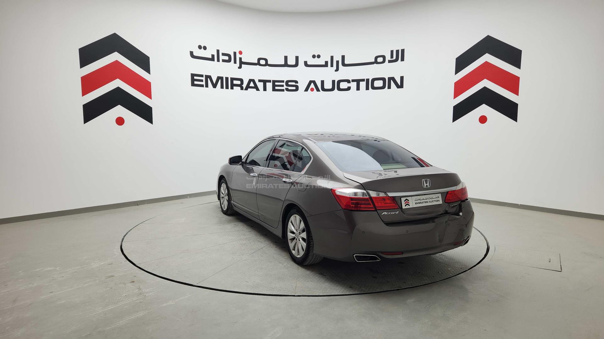 2015 HONDA ACCORD VIN: LUCCR2665F3406434