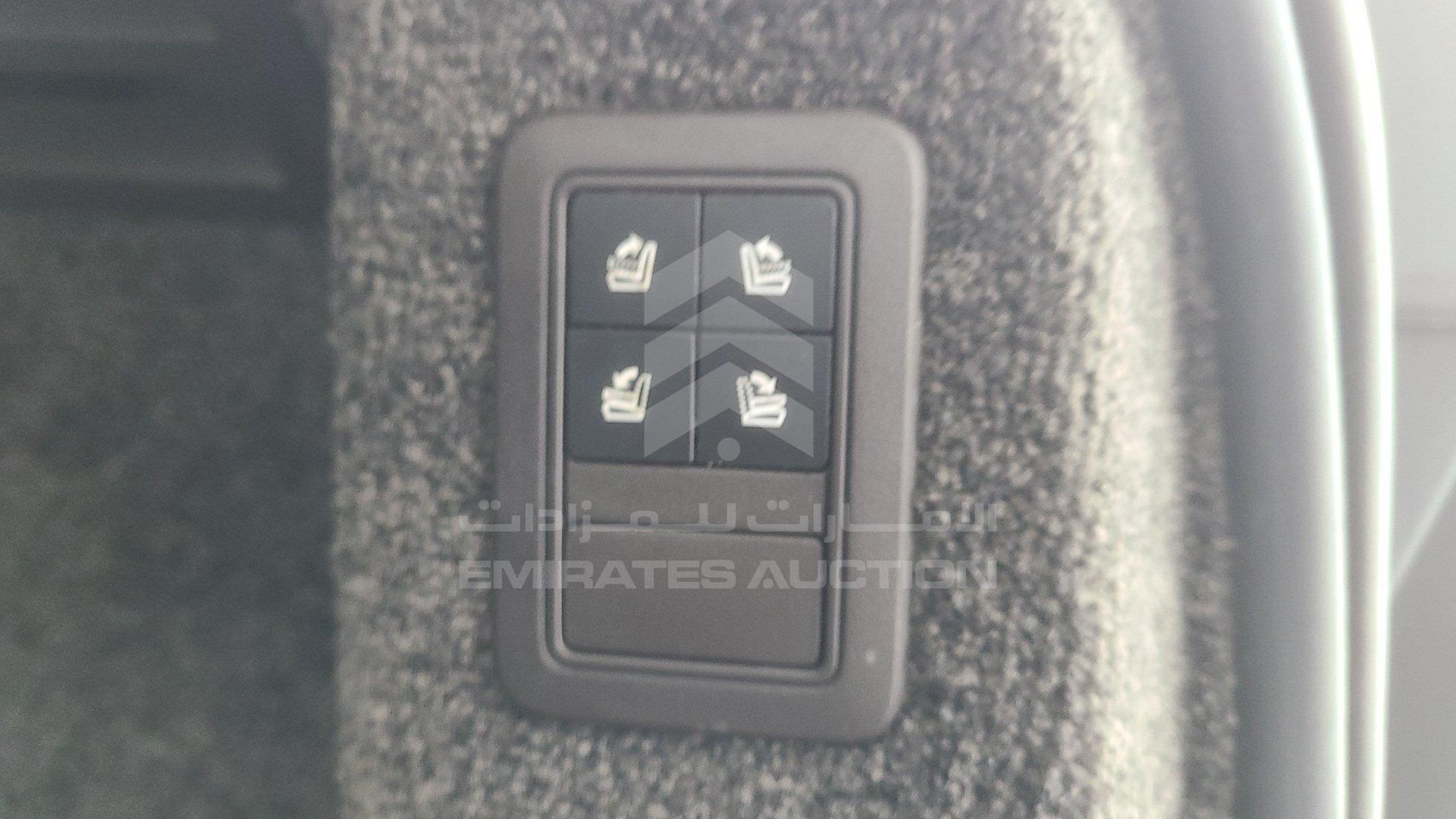 SALGA2EF1FA220893 - 2015 Range Rover Vogue - #461234