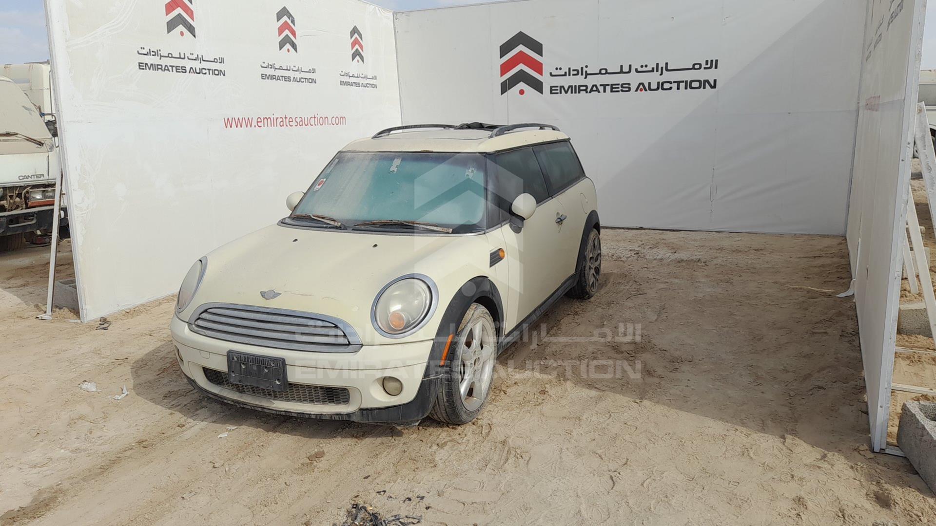 2009 MINI COOPER VIN: WMWML33559TN68870