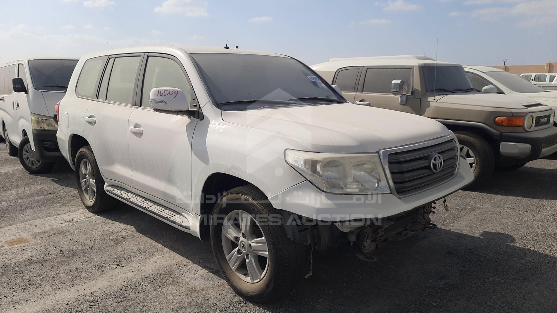 2014 TOYOTA LAND CRUISER VIN: JTMDU09J8E4094677