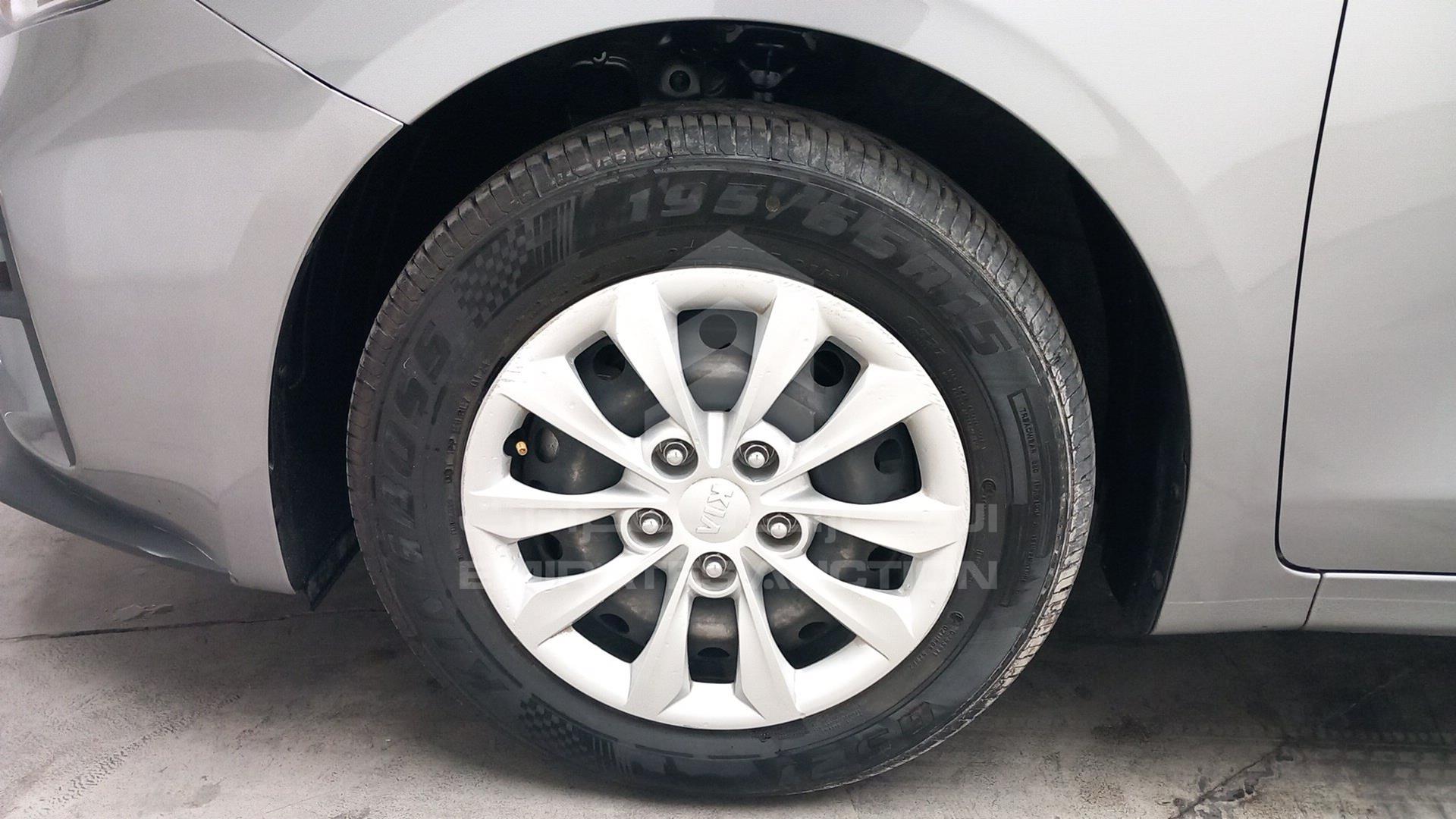 2020 KIA CERATO VIN: KNAF24162L5857181