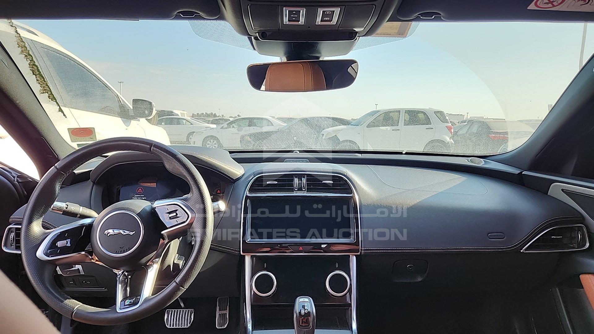 2020 JAGUAR XE VIN: SAJAB4BX2LCP65943