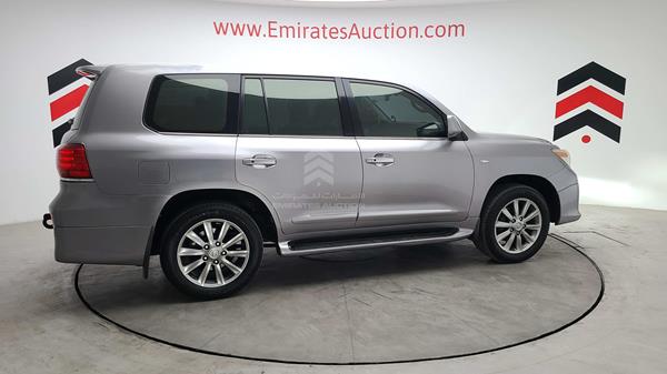 JTJHY00W3A4043674 Lexus LX 570