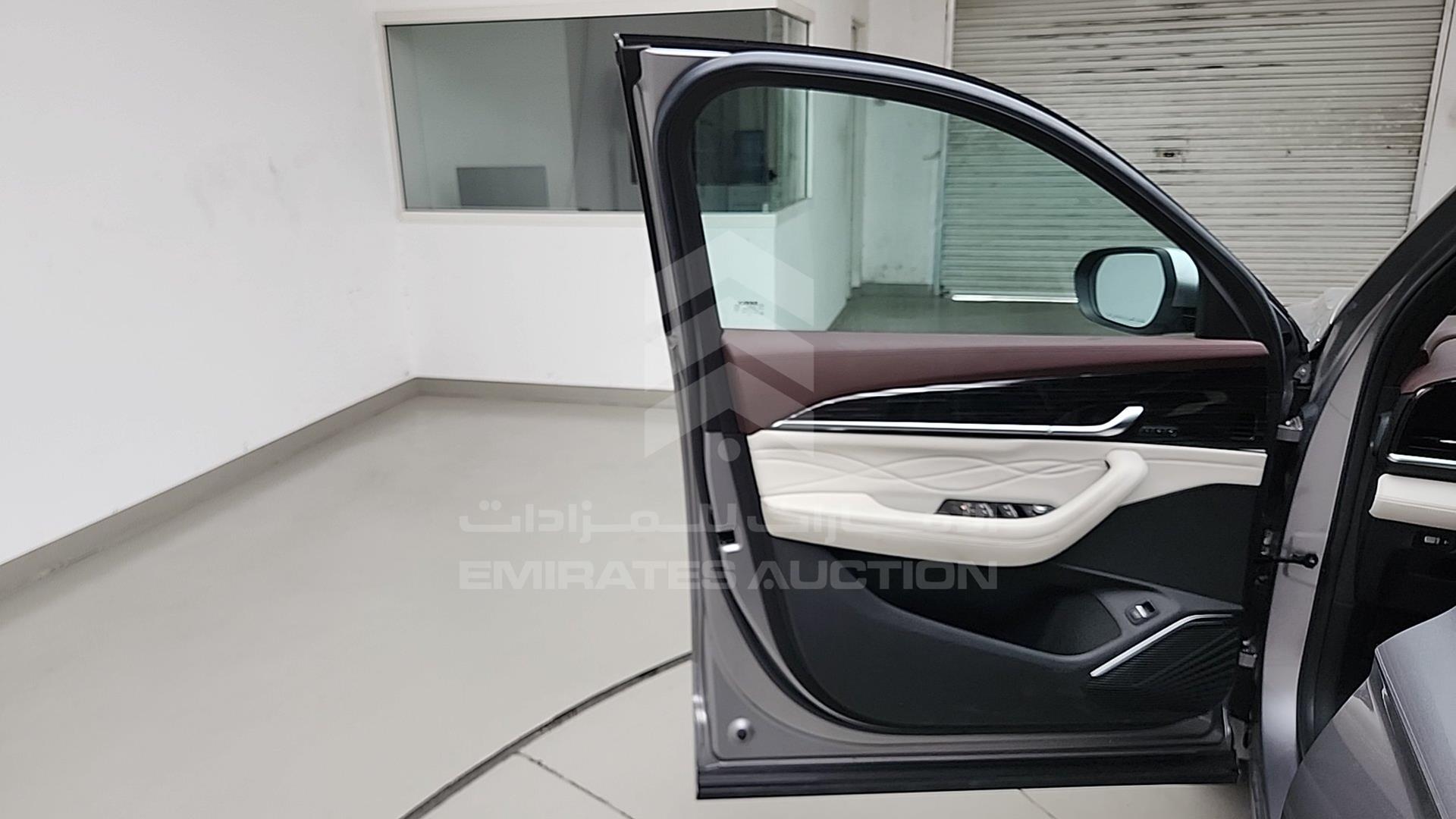 2024 GEELY MONJARO VIN: LB3KX2S1XRS005624
