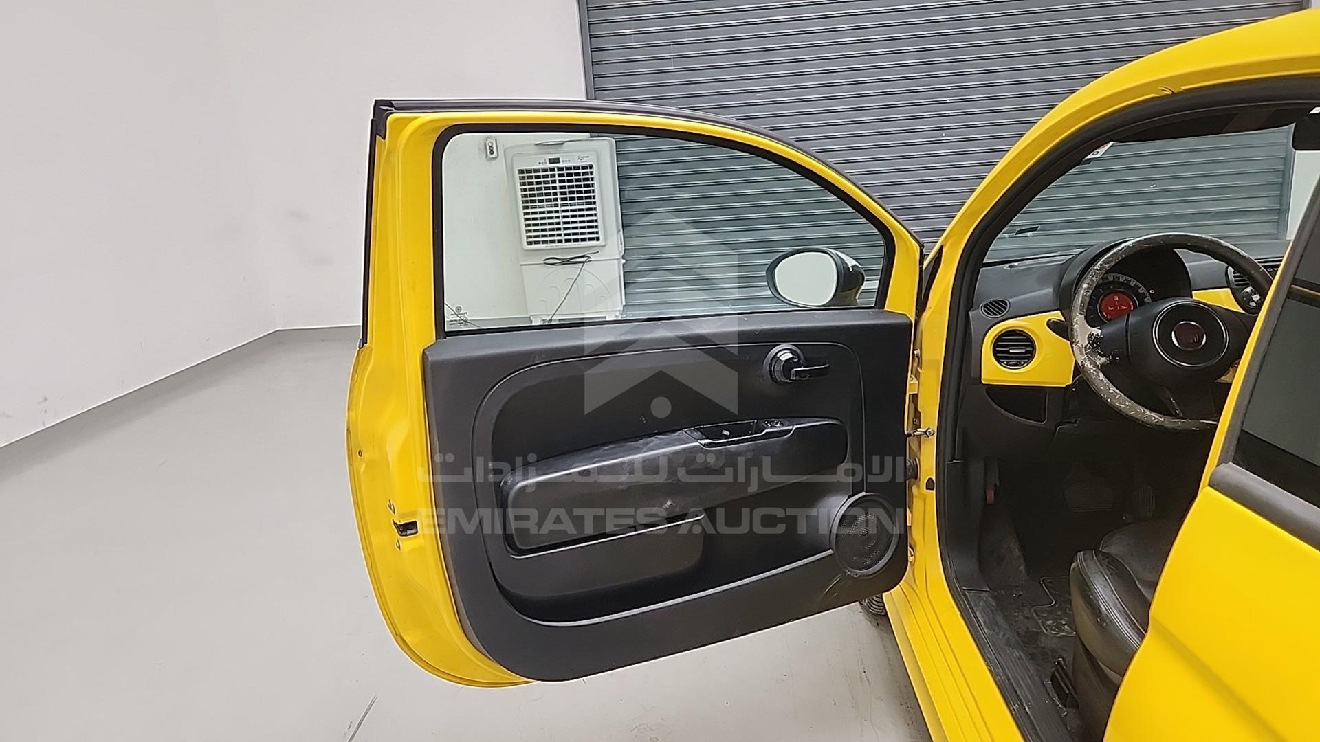 2011 FIAT 500 VIN: ZFAHA3285B0586807
