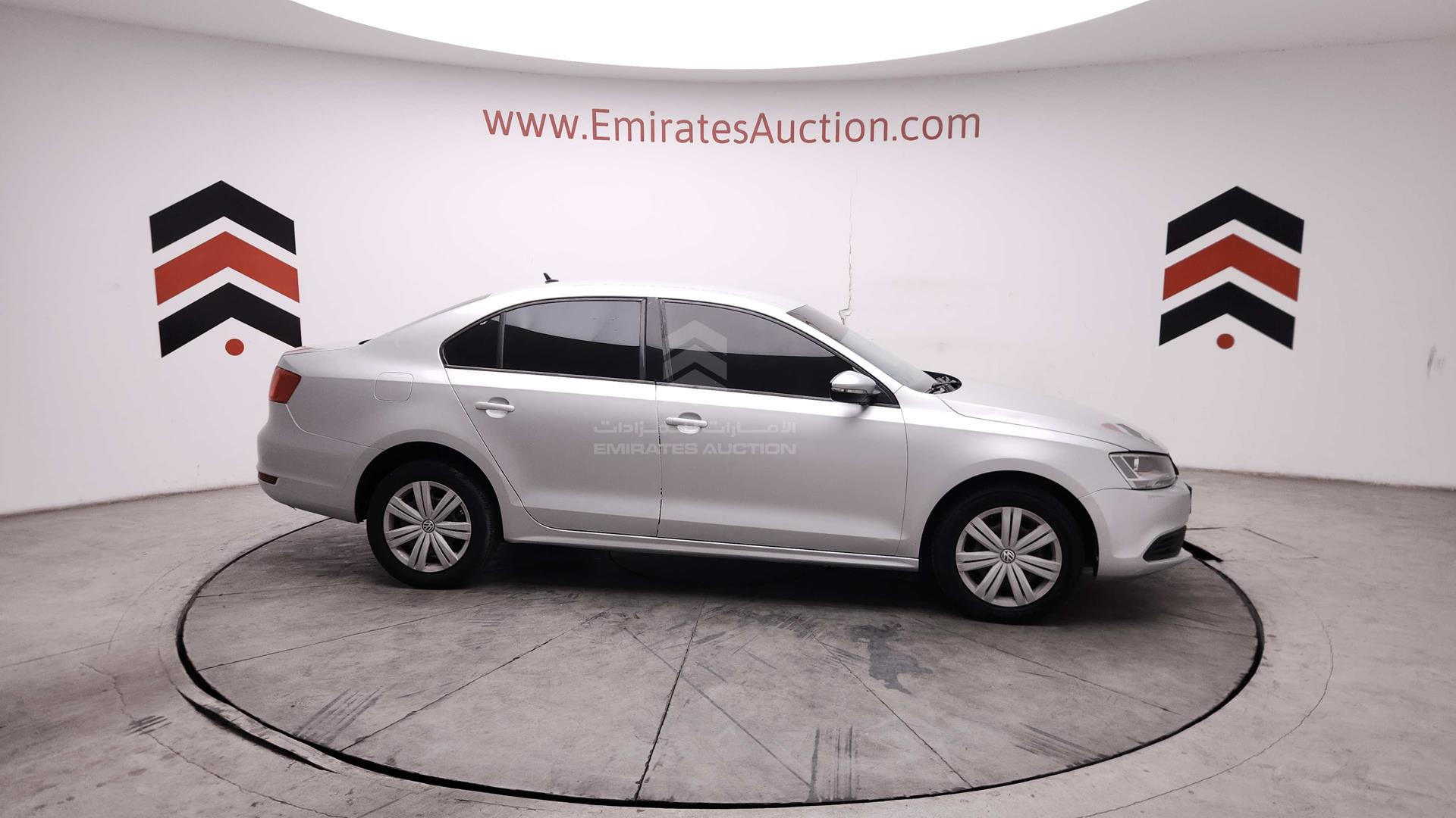 2015 VOLKSWAGEN JETTA VIN: WVWRV1AJXFM200925
