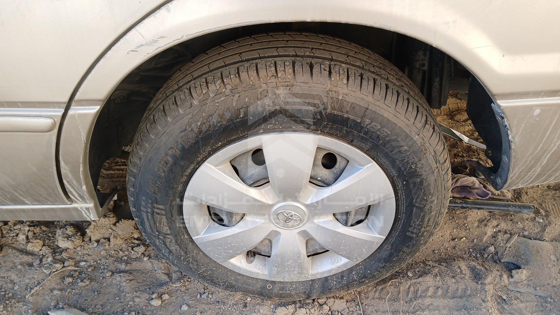 1999 TOYOTA CAMRY VIN: 4T1BG22K5XU426490