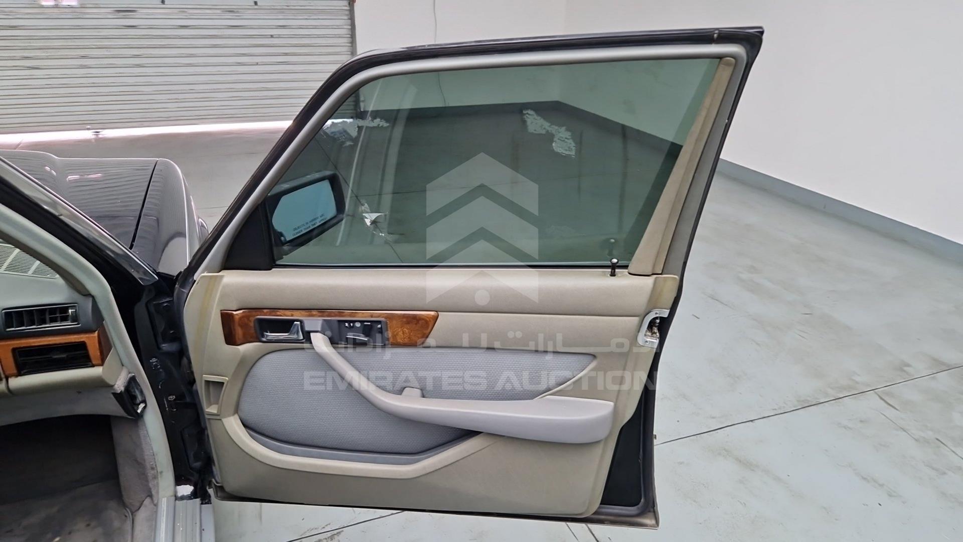 1985 MERCEDES SEL 500 VIN: WDBCA37D9FA128078