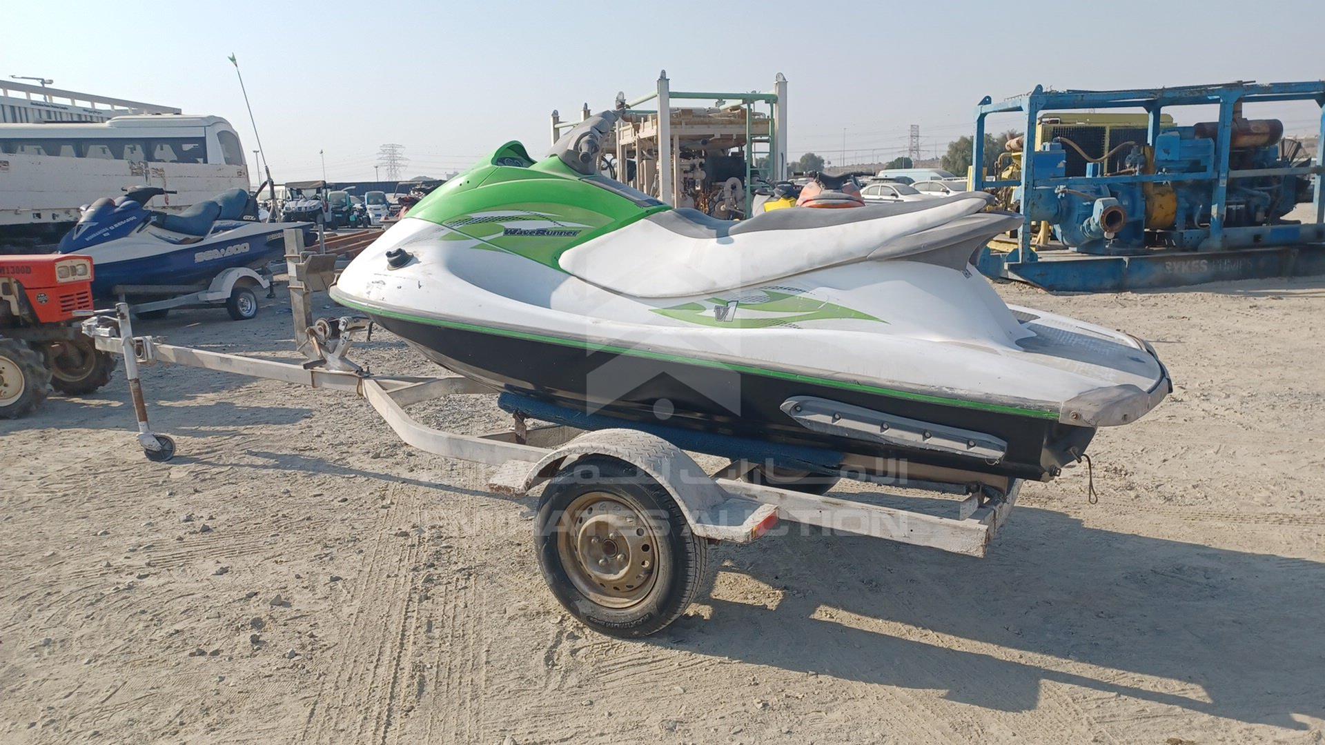 2016 JET SKI + TROLLEY YAMAHA VIN: USYAMA2250C616