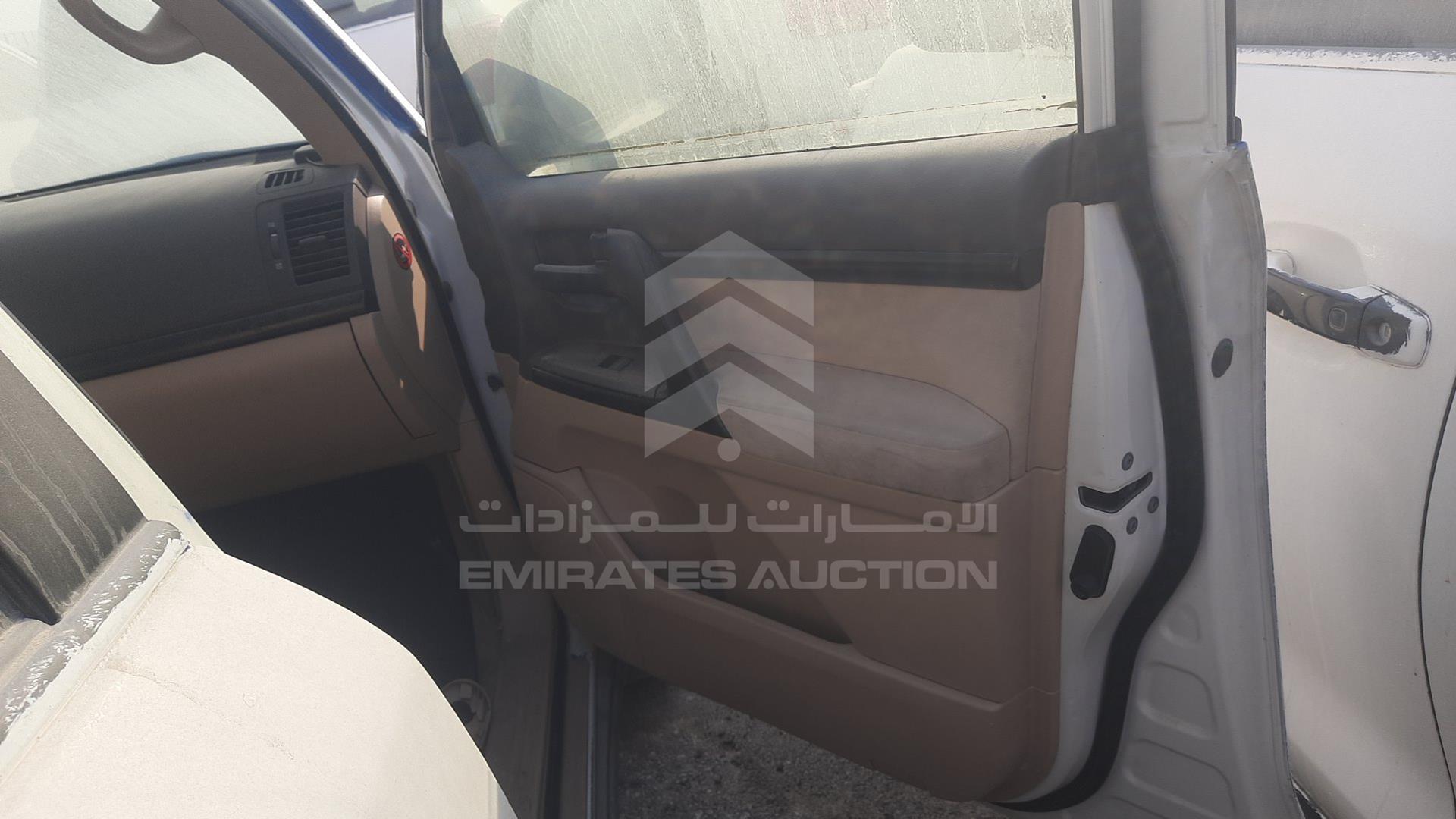 2013 TOYOTA LAND CRUISER VIN: JTMDU09J3D5072014